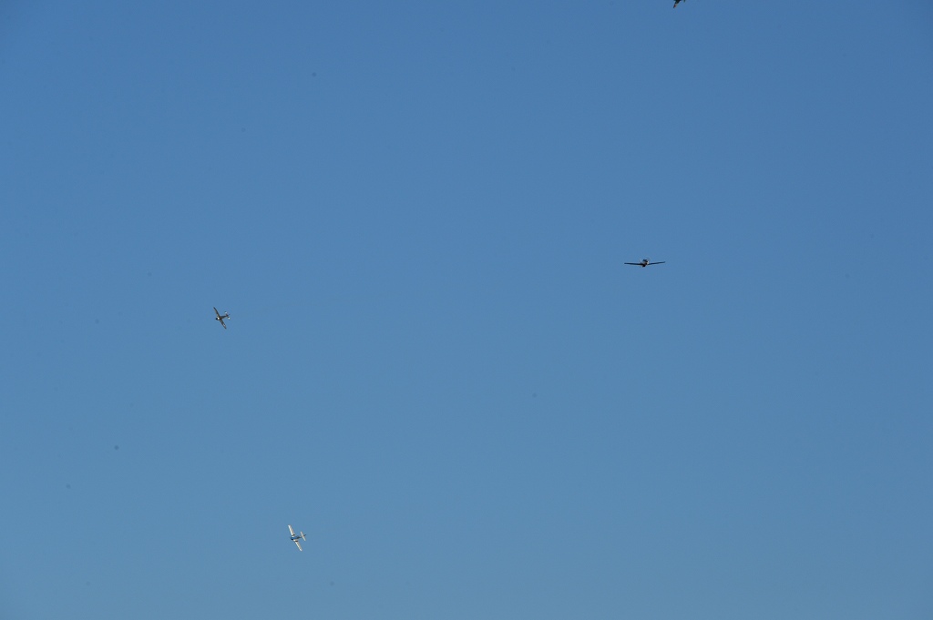 1103-2-123.jpg(76303 byte)