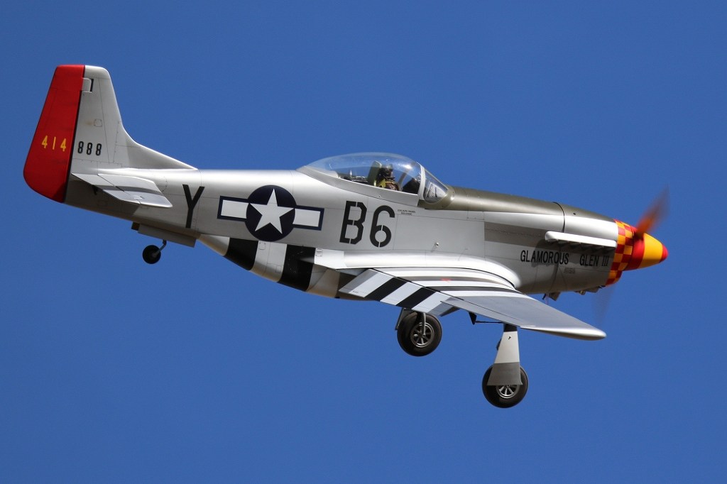 1210-81.jpg(74587 byte)